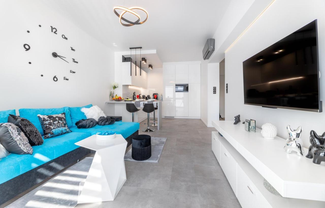 Leo Apartament Delux Устрики-Долішні Екстер'єр фото