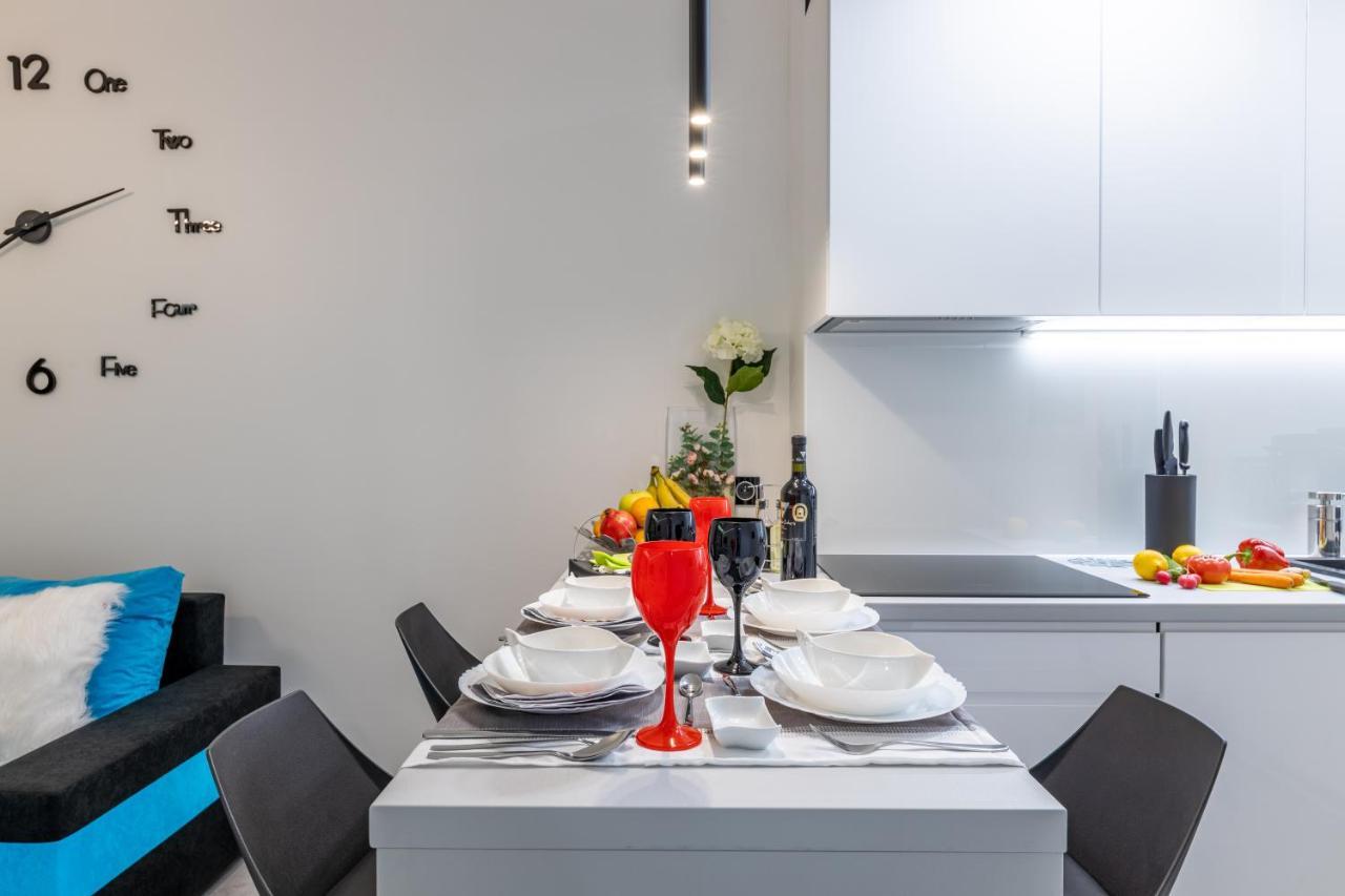 Leo Apartament Delux Устрики-Долішні Екстер'єр фото