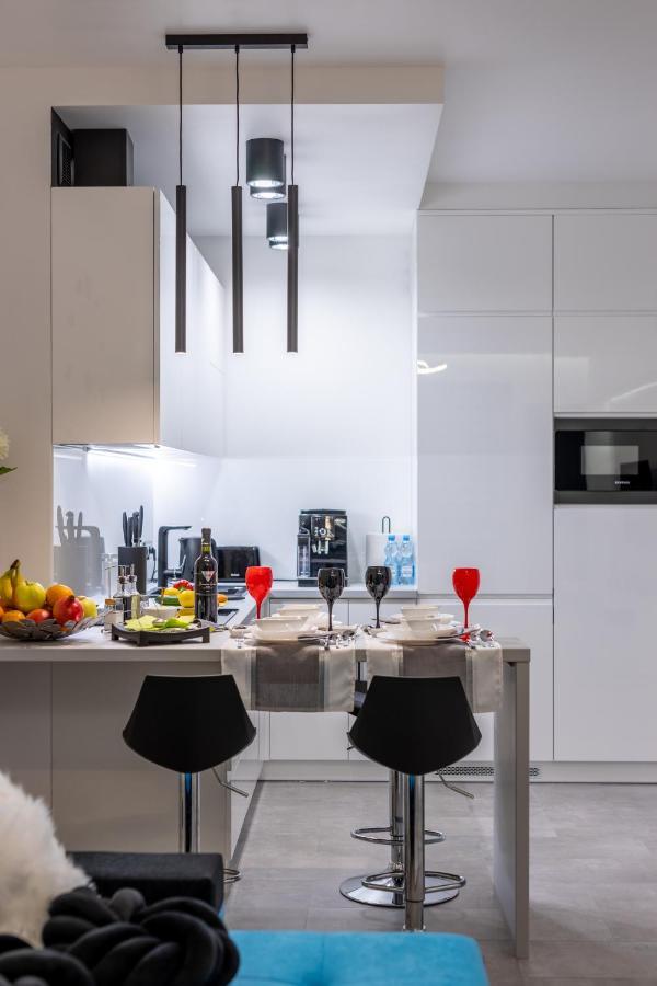Leo Apartament Delux Устрики-Долішні Екстер'єр фото