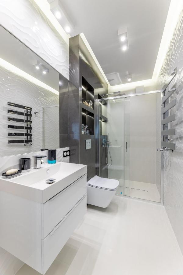 Leo Apartament Delux Устрики-Долішні Екстер'єр фото