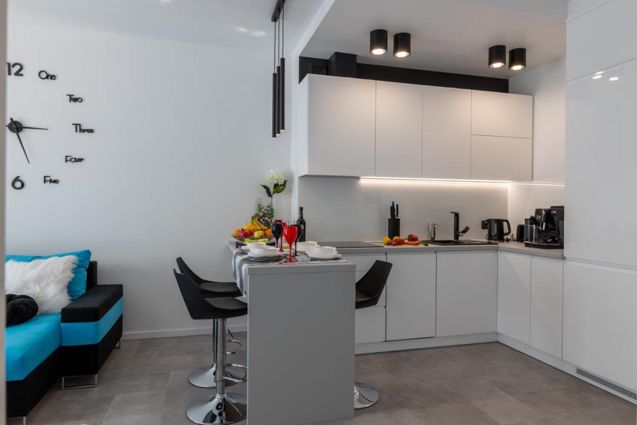 Leo Apartament Delux Устрики-Долішні Екстер'єр фото