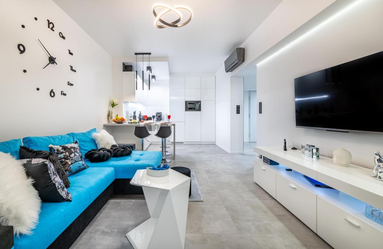Leo Apartament Delux Устрики-Долішні Екстер'єр фото