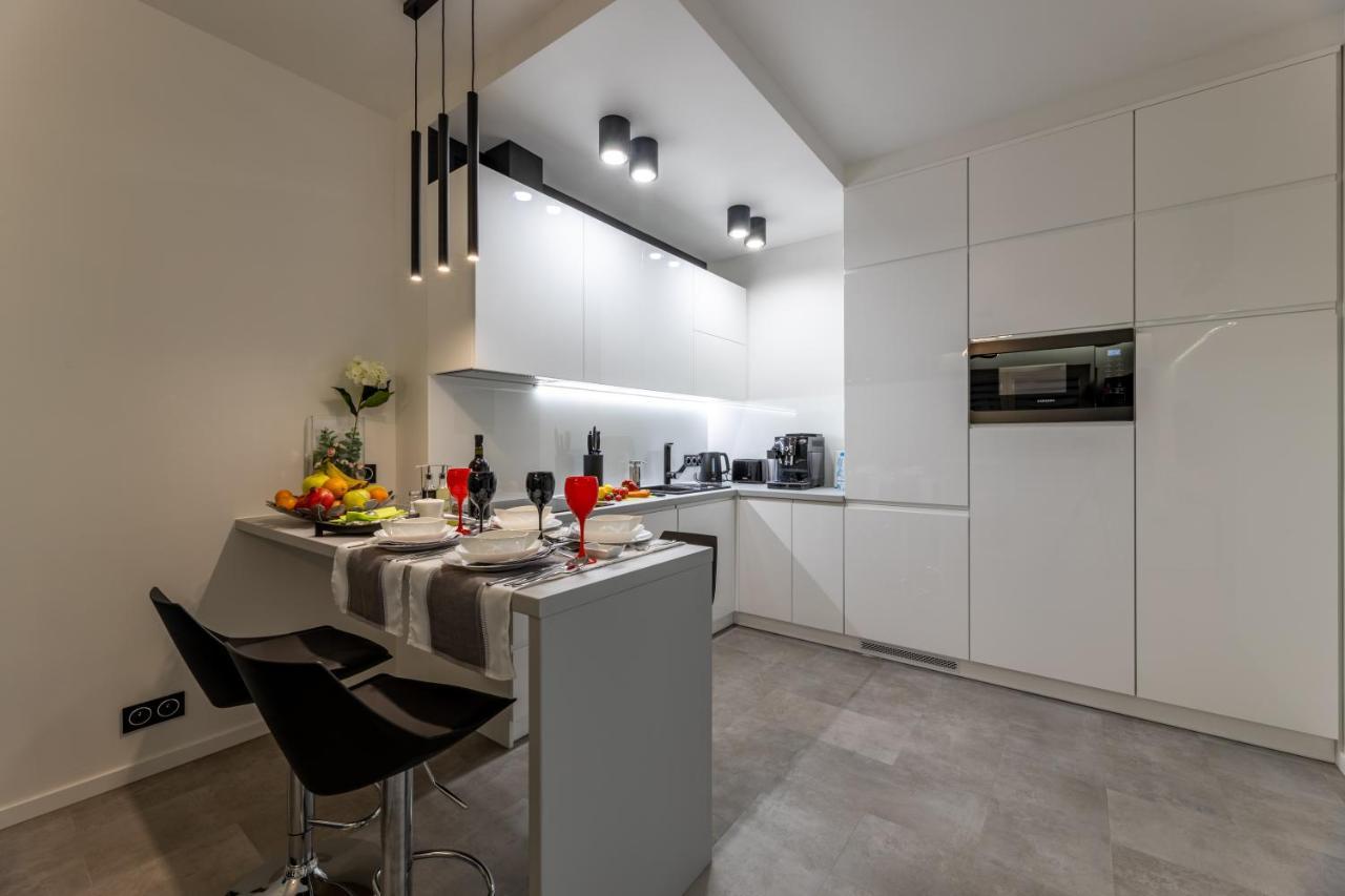 Leo Apartament Delux Устрики-Долішні Екстер'єр фото