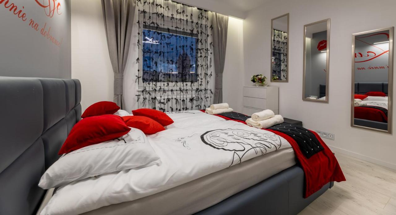 Leo Apartament Delux Устрики-Долішні Екстер'єр фото