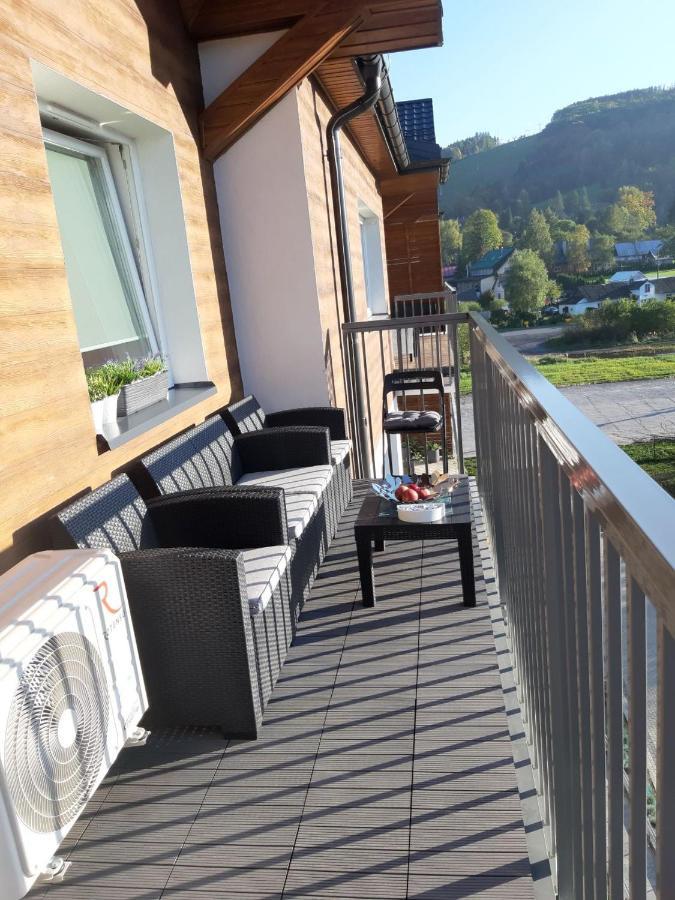 Leo Apartament Delux Устрики-Долішні Екстер'єр фото